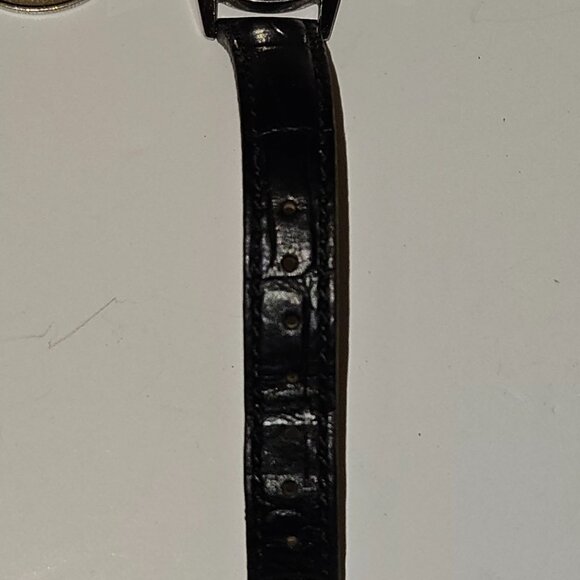 Beautiful Citizen Eco-Drive women's watch, which means it's powered by light - Picture 5 of 15